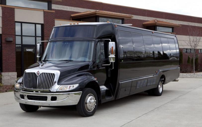 Boston 35 Passenger Party Bus